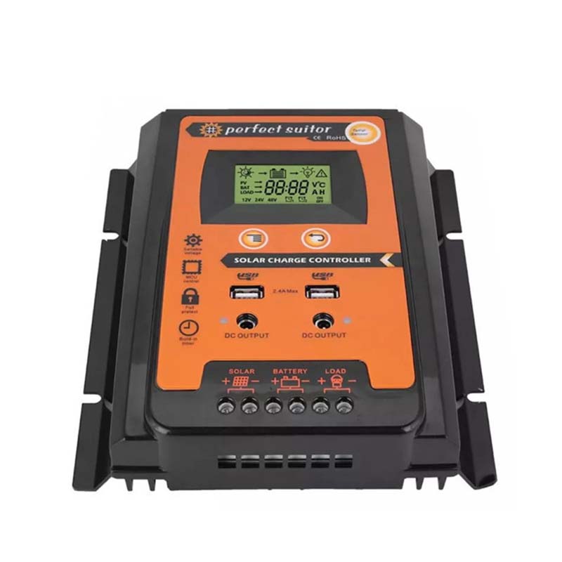 PWM 30A 12V 24VDC Régulateur de batterie Régulateur de batterie Panneau solaire avec écran LCD à la sortie USB